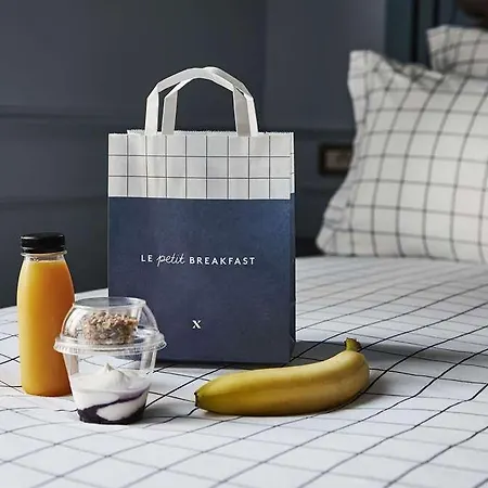 The Hoxton, Hotel 4*