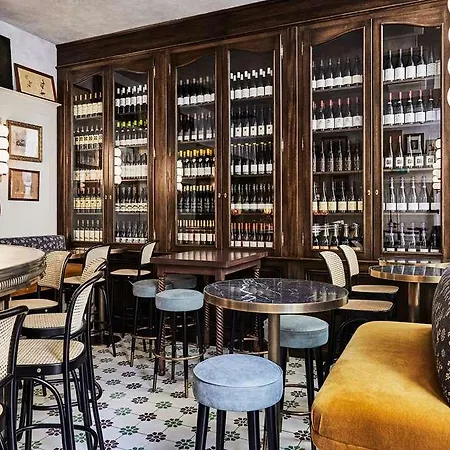 The Hoxton, 4* Paris