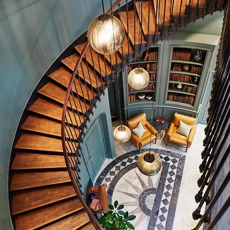 The Hoxton, 4* Paris