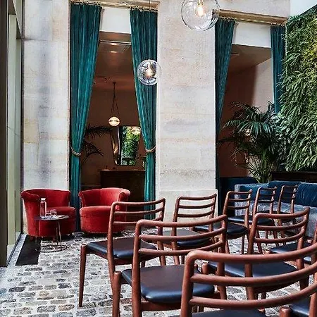 The Hoxton, 4*