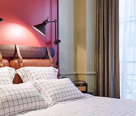 The Hoxton, 4* Paris