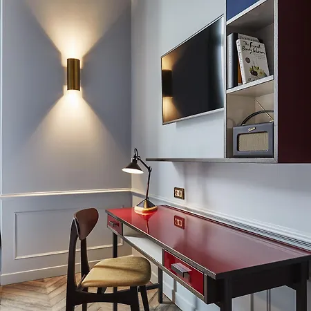 The Hoxton, Hotel 4*
