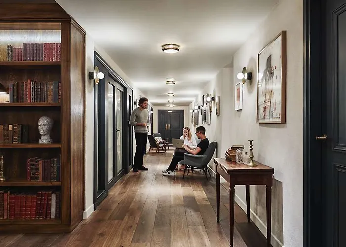 ホテル ザ ホクストン 4*